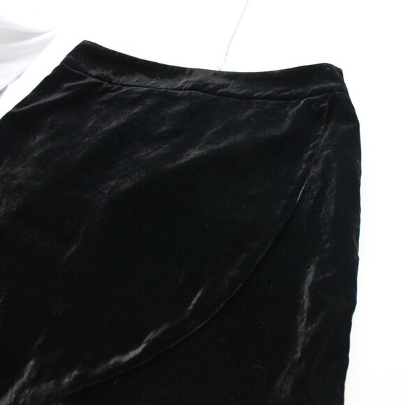 Dalia Collection | Gorgeous Black Velvet Skirt Size 8 | Excellent Condition - Picture 5 of 16